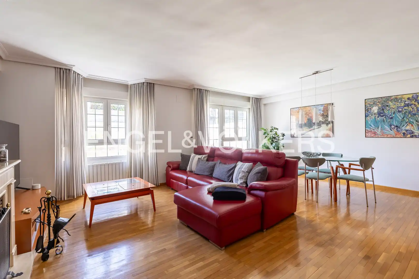 Sala de estar de Casa o chalet en venta en Pozuelo de Alarcón con Calefacción, Terraza y Trastero