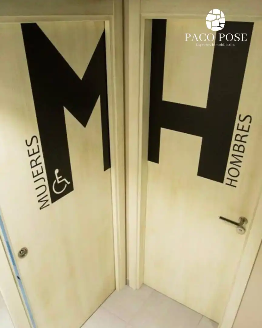Baño de Local en venta en A Coruña Capital  con Aire acondicionado, Calefacción y Terraza