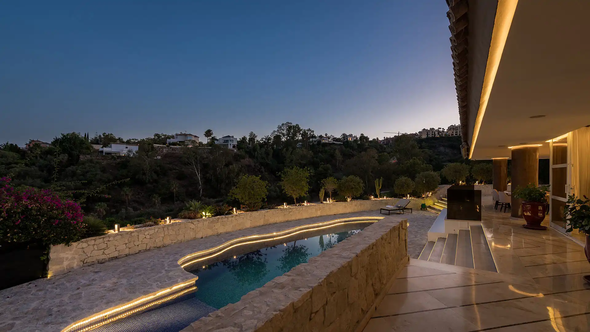 Terraza de Casa o chalet en venta en Benahavís con Aire acondicionado, Jardín privado y Terraza