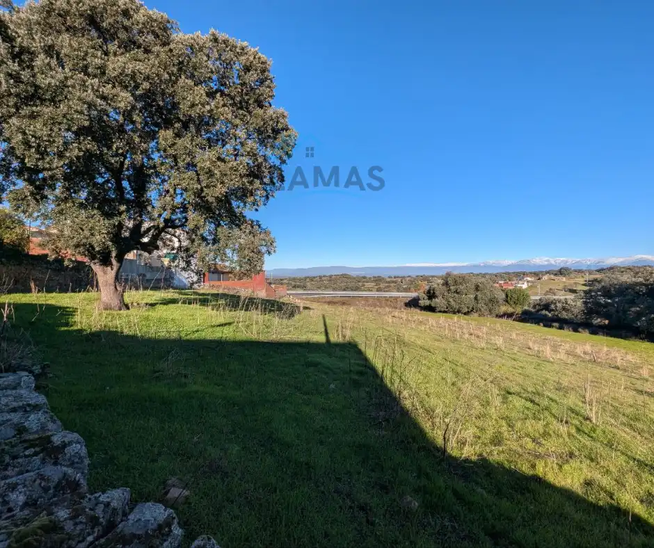 Residencial en venta en Millanes