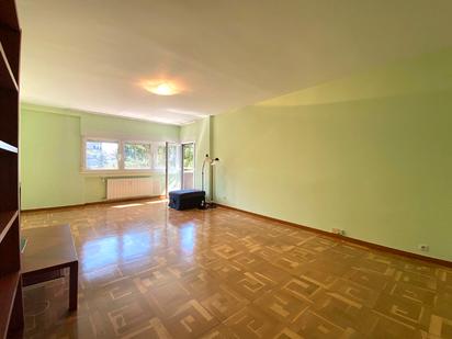Living room of Flat for sale in Vitoria - Gasteiz  with Heating, Terrace and Storage room