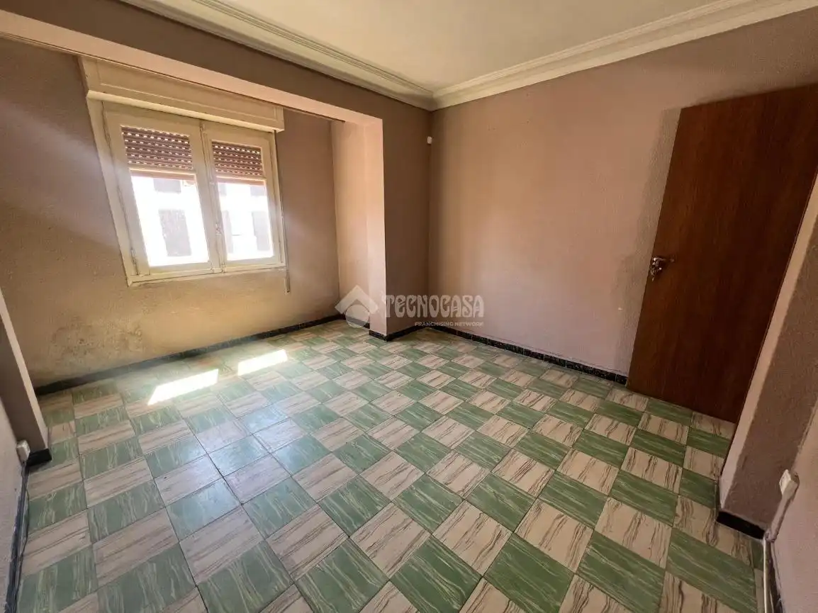 Bedroom of Flat for sale in Zaragoza  with Balcony