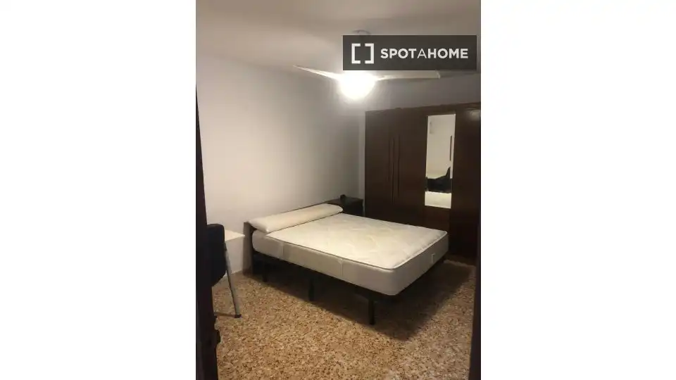 Room in La Vila