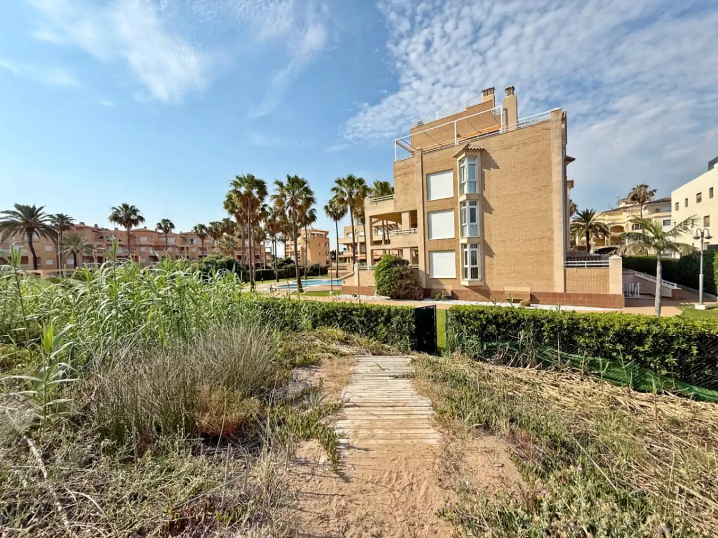Vista exterior de Apartament en venda en Dénia amb Aire condicionat, Calefacció i Terrassa