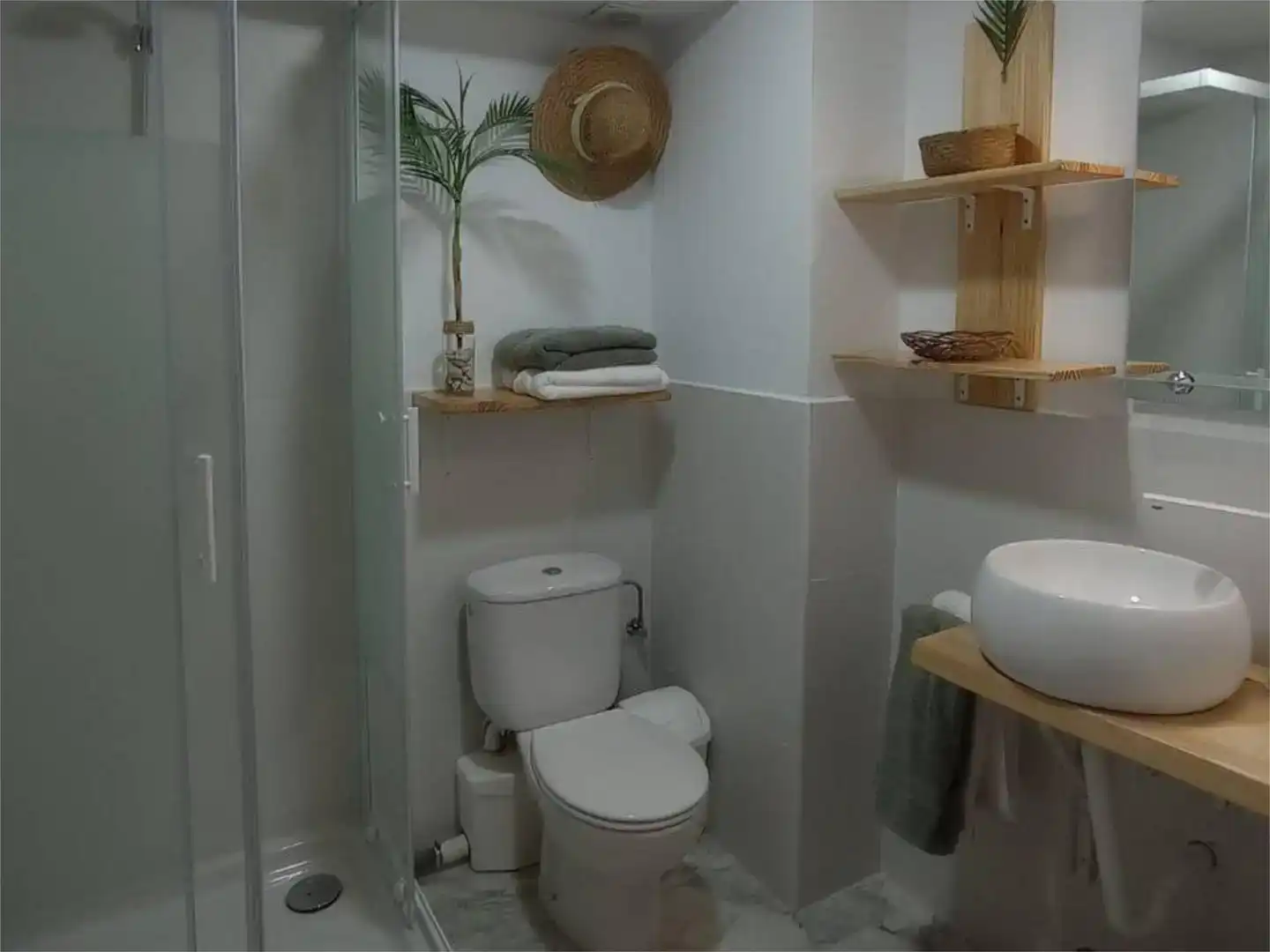 Badezimmer von Loft zur Miete in Santa Pola mit Klimaanlage und Möbliert