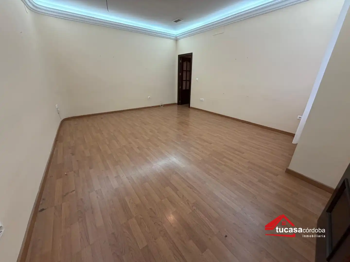 Piso en venta en Córdoba con Terraza, Trastero y Amueblado