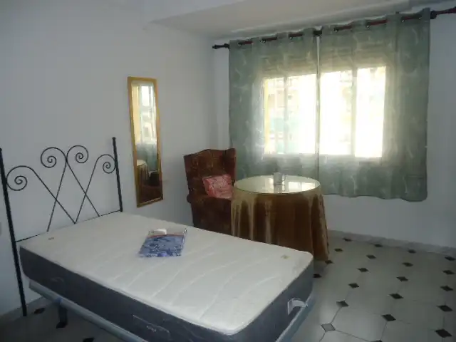 Bedroom of Flat for rent in Granada  with Air Conditioner, Furnished and Washing machine