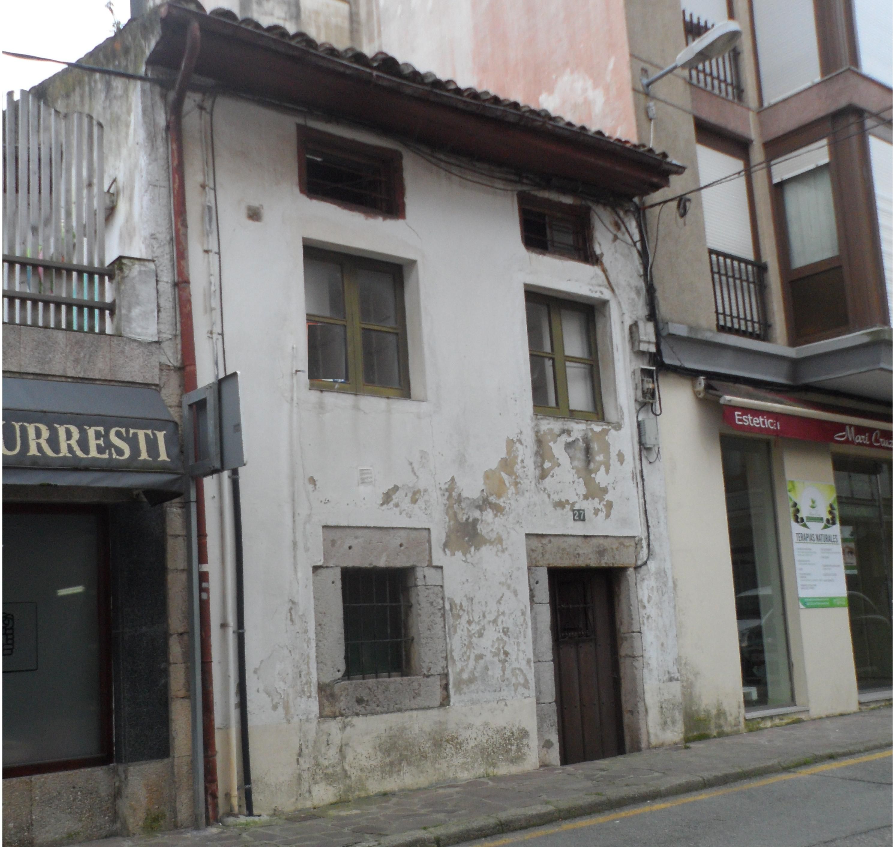 Exterior view of Building for sale in San Vicente de la Barquera
