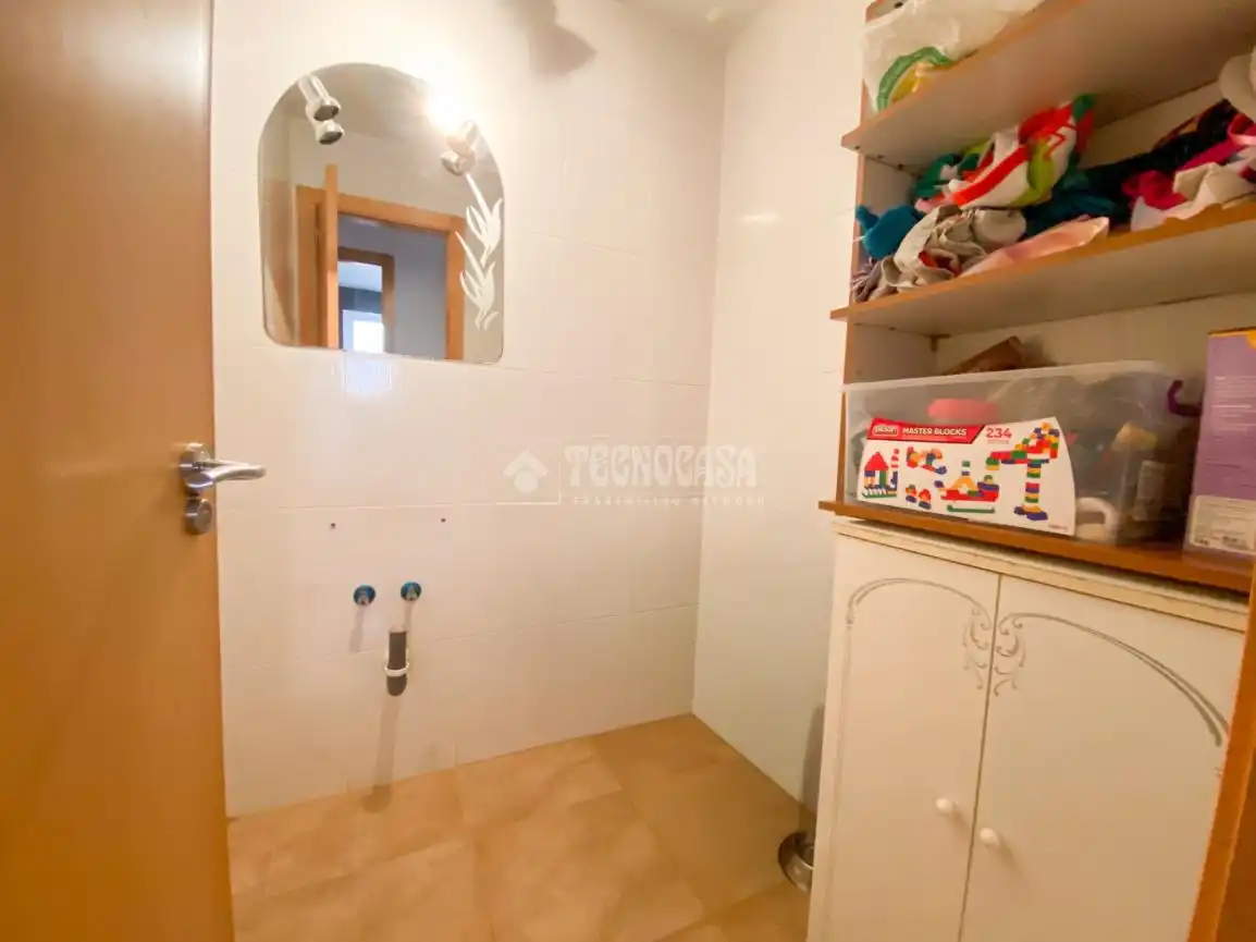 Schlafzimmer von Wohnung zum Verkauf in Viator mit Abstellraum