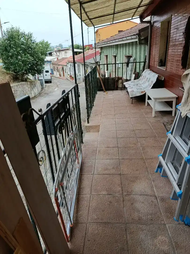 Terrassa de Casa adosada en venda en Langreo amb Parquet, Moblat i Rentadora