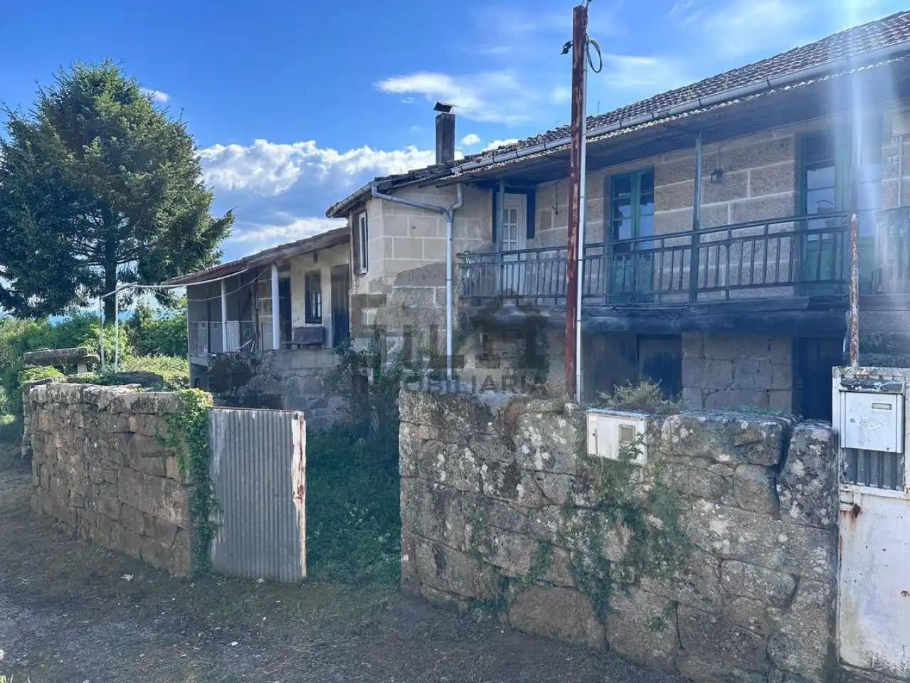 Haus mit Garten zum Verkauf in LG. GUSTEY