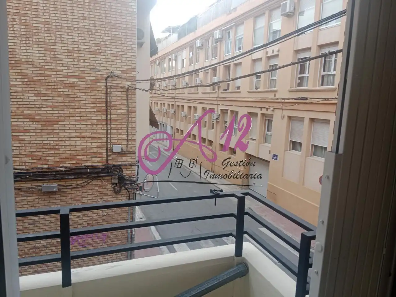Bedroom of Flat for share in Burjassot  with Air Conditioner, Terrace and Furnished