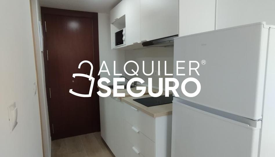 Foto 1 de Estudi de lloguer a S Juana de Arco Calypso, Calahonda, Málaga