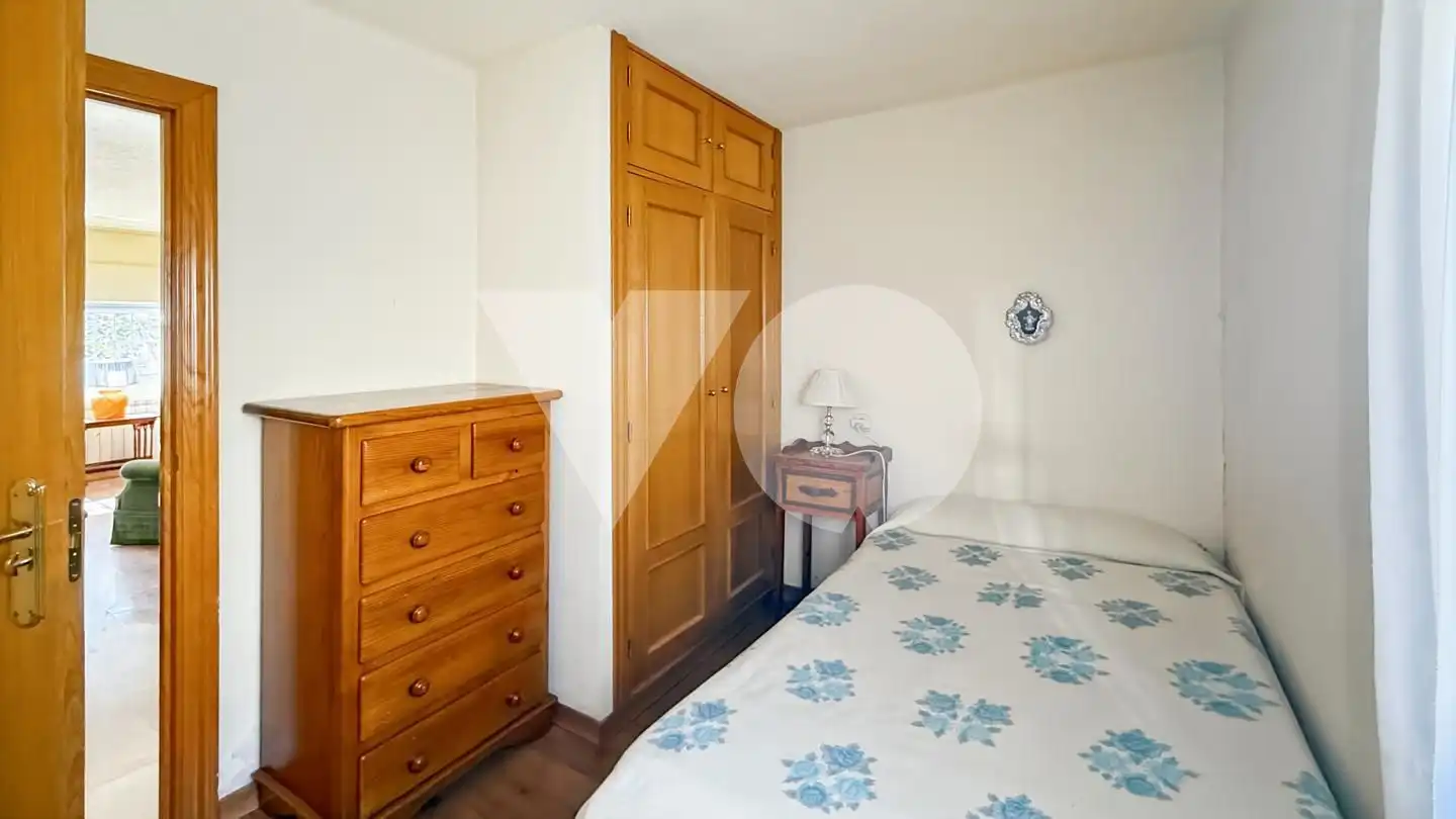 Schlafzimmer von Wohnung zum Verkauf in Madrid mit Heizung und Möbliert