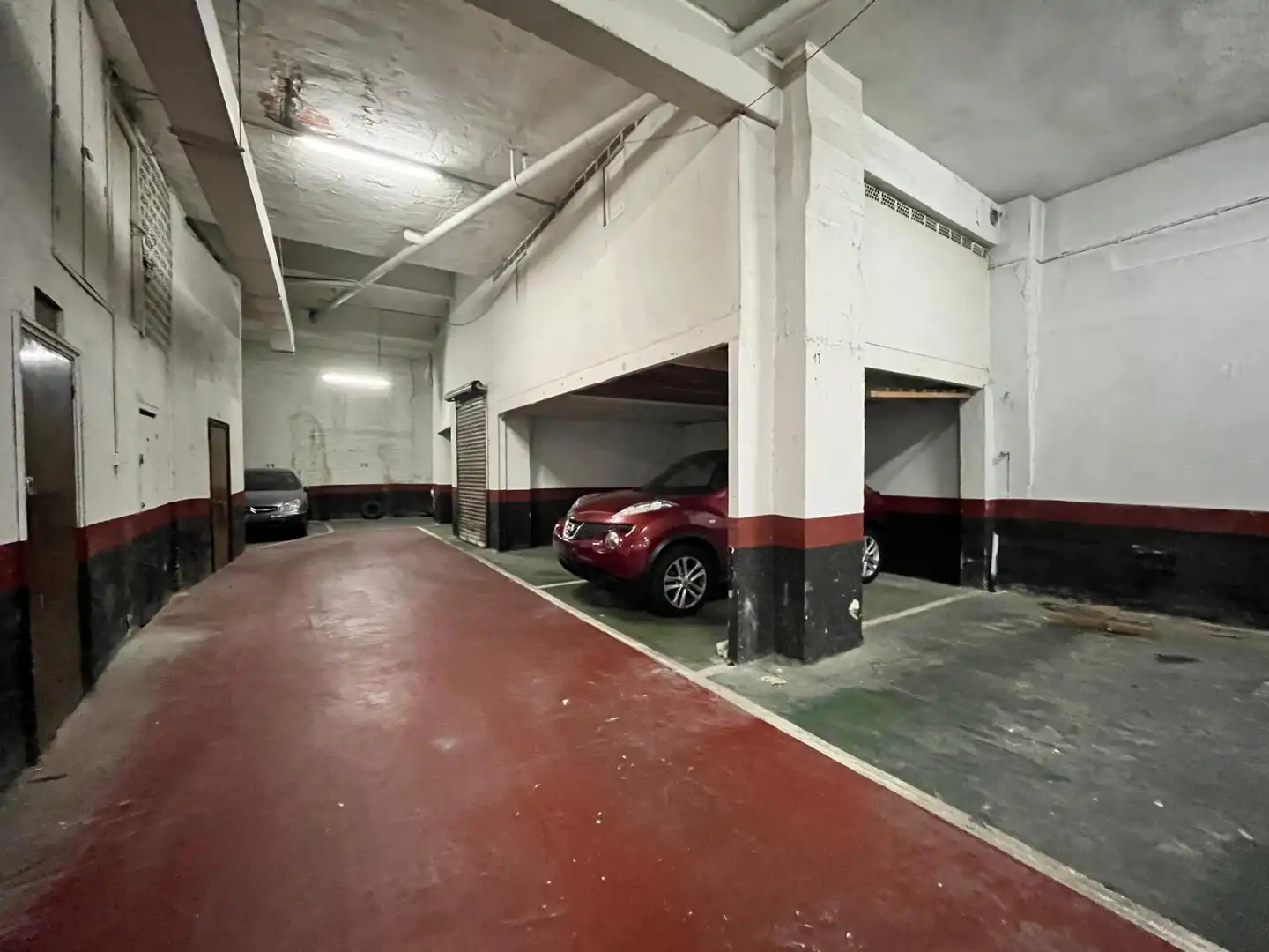Parking for sale in Centro - Ariz - Uribarri, imagen 4
