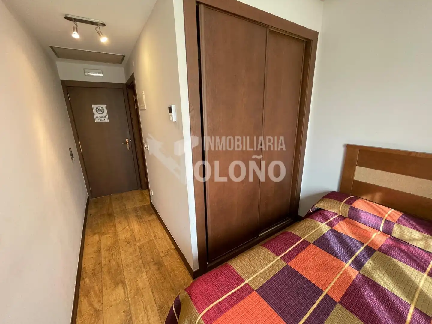 Habitación de Edificio en venta en Castañares de Rioja