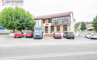 Vista exterior de Casa o xalet en venda en Piélagos amb Terrassa