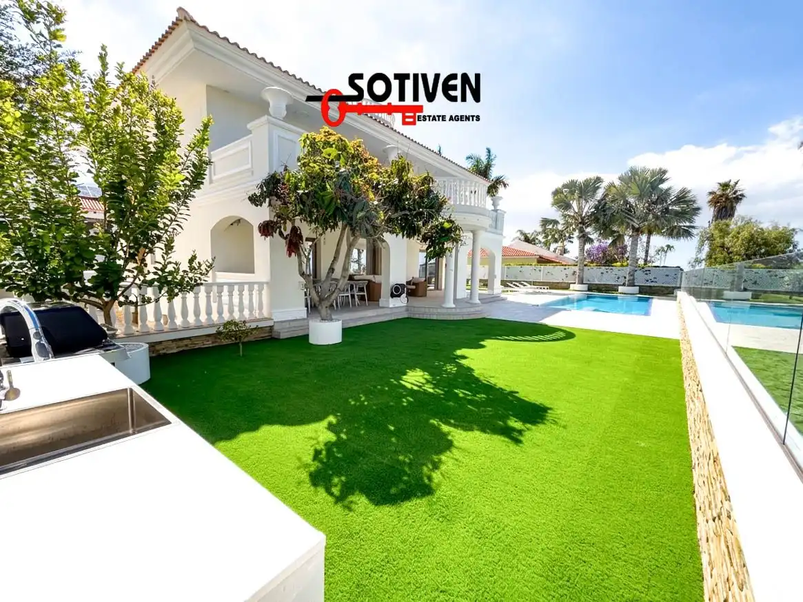Villa avec piscine à vendre à Samarin, imagen 3