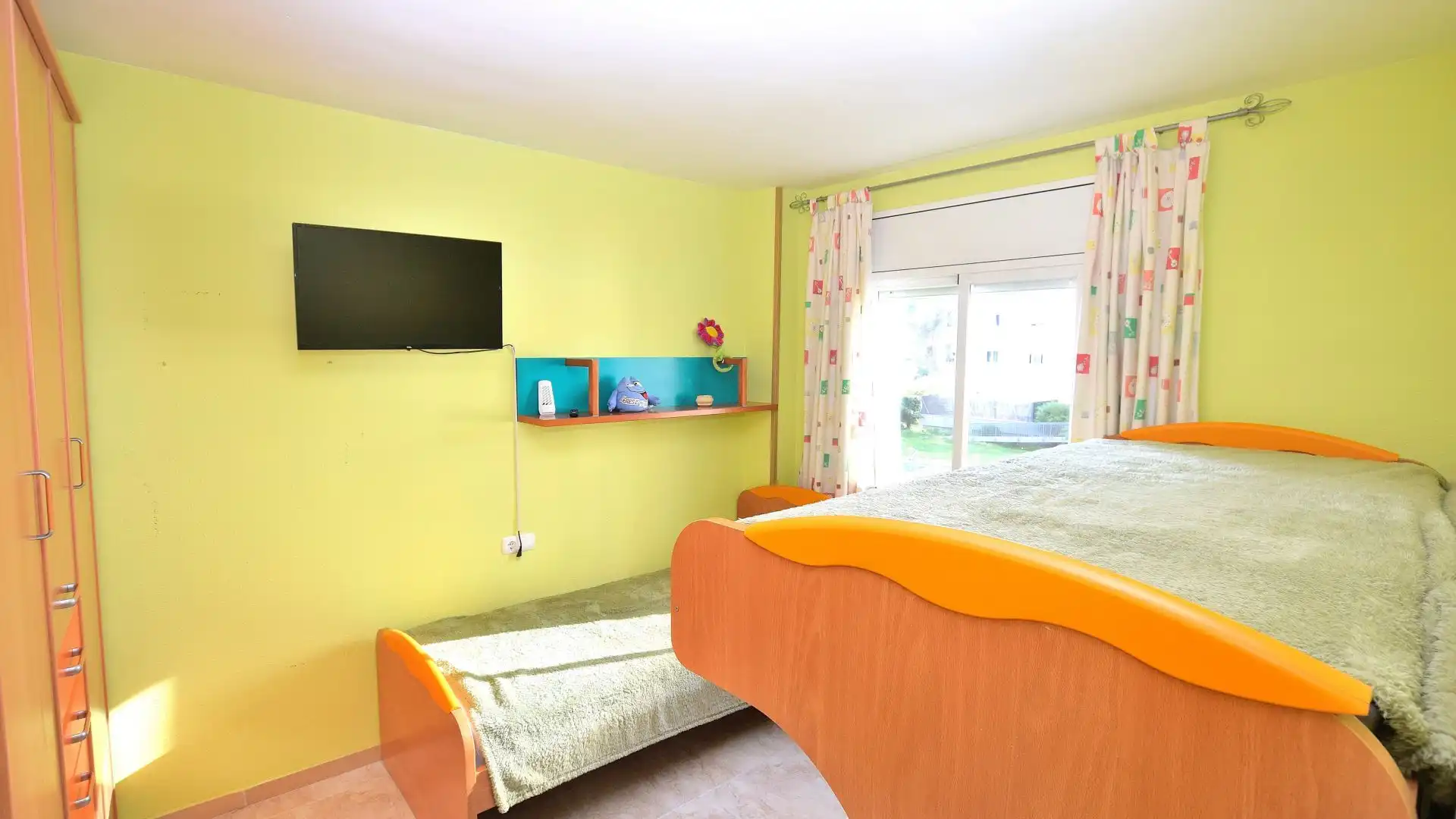 Habitación de Dúplex en venta en Salou con Aire acondicionado, Calefacción y Amueblado