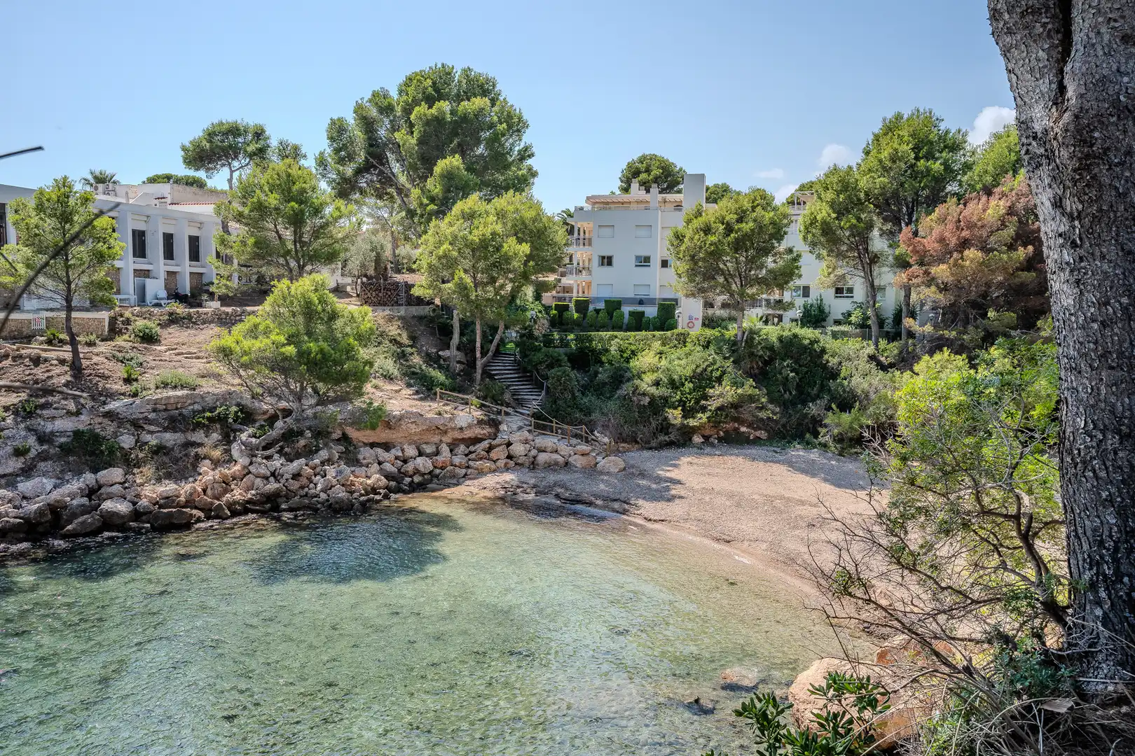 Vista exterior de Casa o xalet en venda en L'Ametlla de Mar  amb Calefacció, Jardí privat i Terrassa