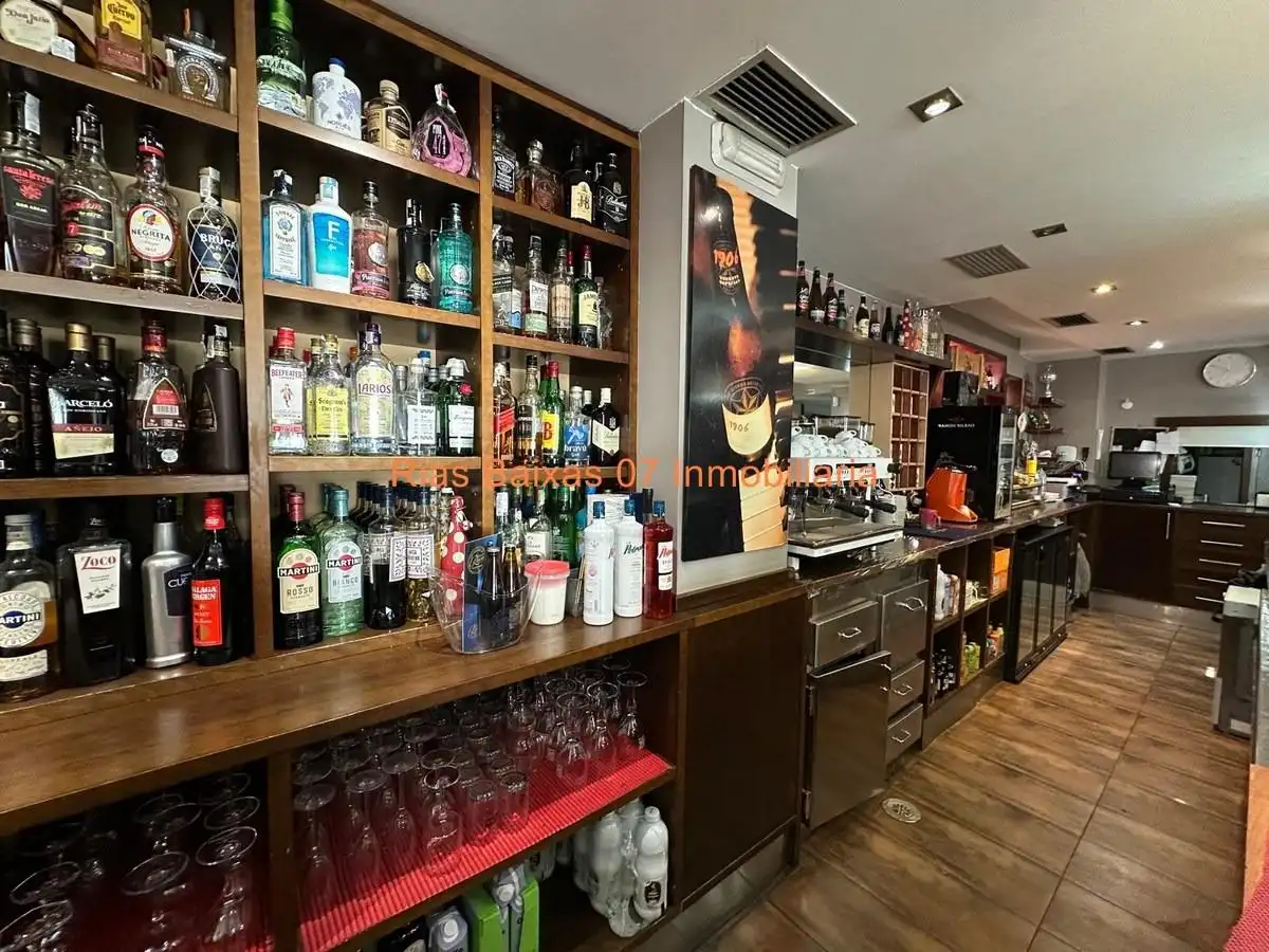 Geschaftsraum zur Miete in Vigo  mit Klimaanlage und Terrasse