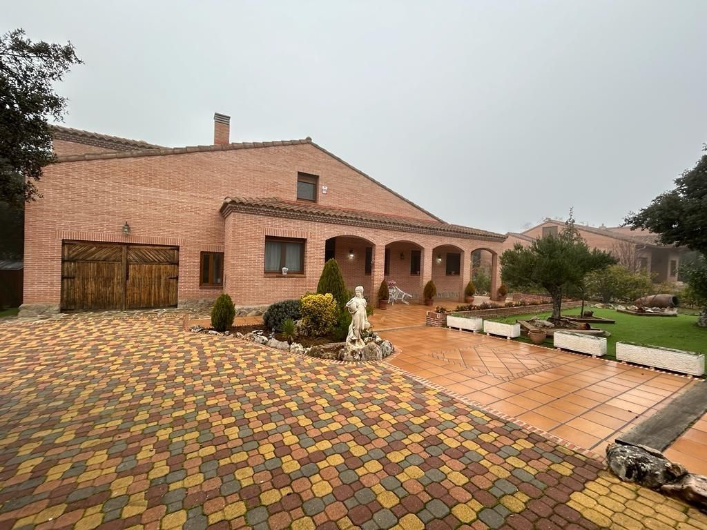 Casa o xalet en venda a Pioz