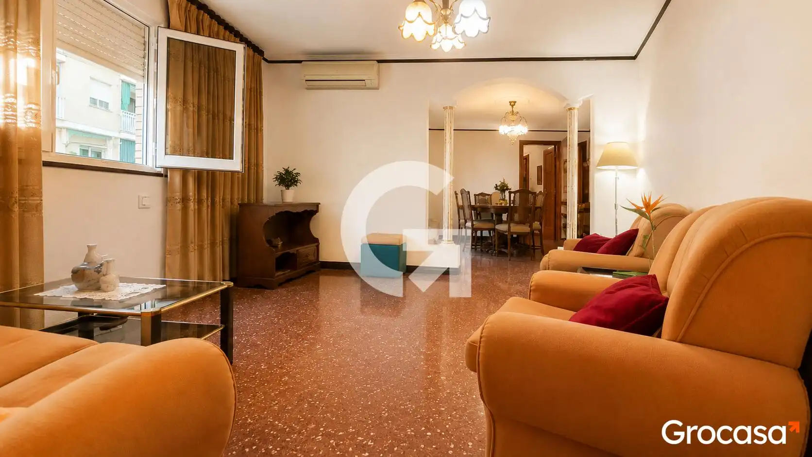 Living room of Flat for sale in L'Hospitalet de Llobregat  with Air Conditioner and Balcony