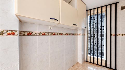 Foto 5 de Piso en venta en Mar y Sierra, Sierra de Estepona - Avda. de Andalucía, Estepona