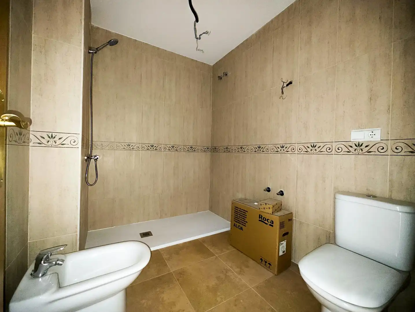 Bathroom of Flat for sale in Puertollano  with Heating, Terrace and Balcony