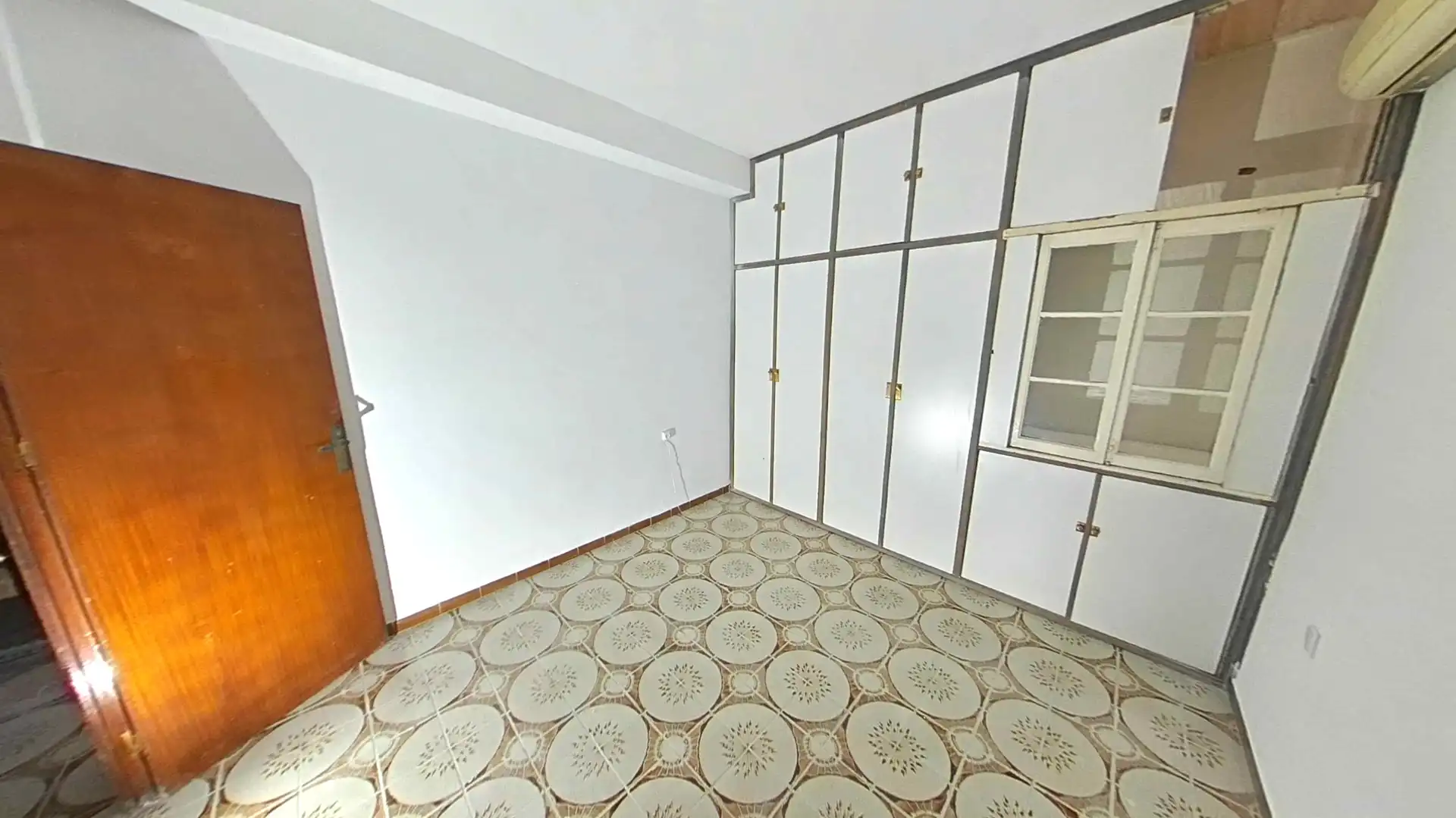 Habitación de Piso en venta en Sevilla con Aire acondicionado