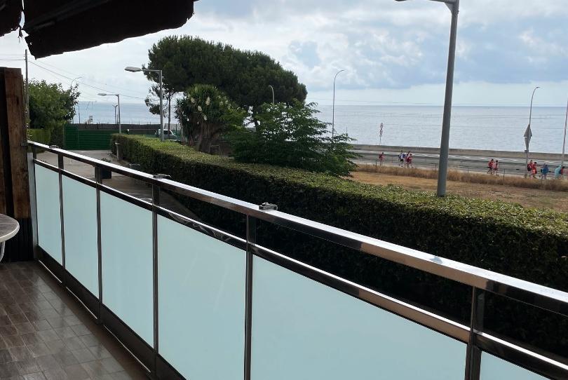 Foto 1 de Pis en venda a Cinc Sènies, Barcelona