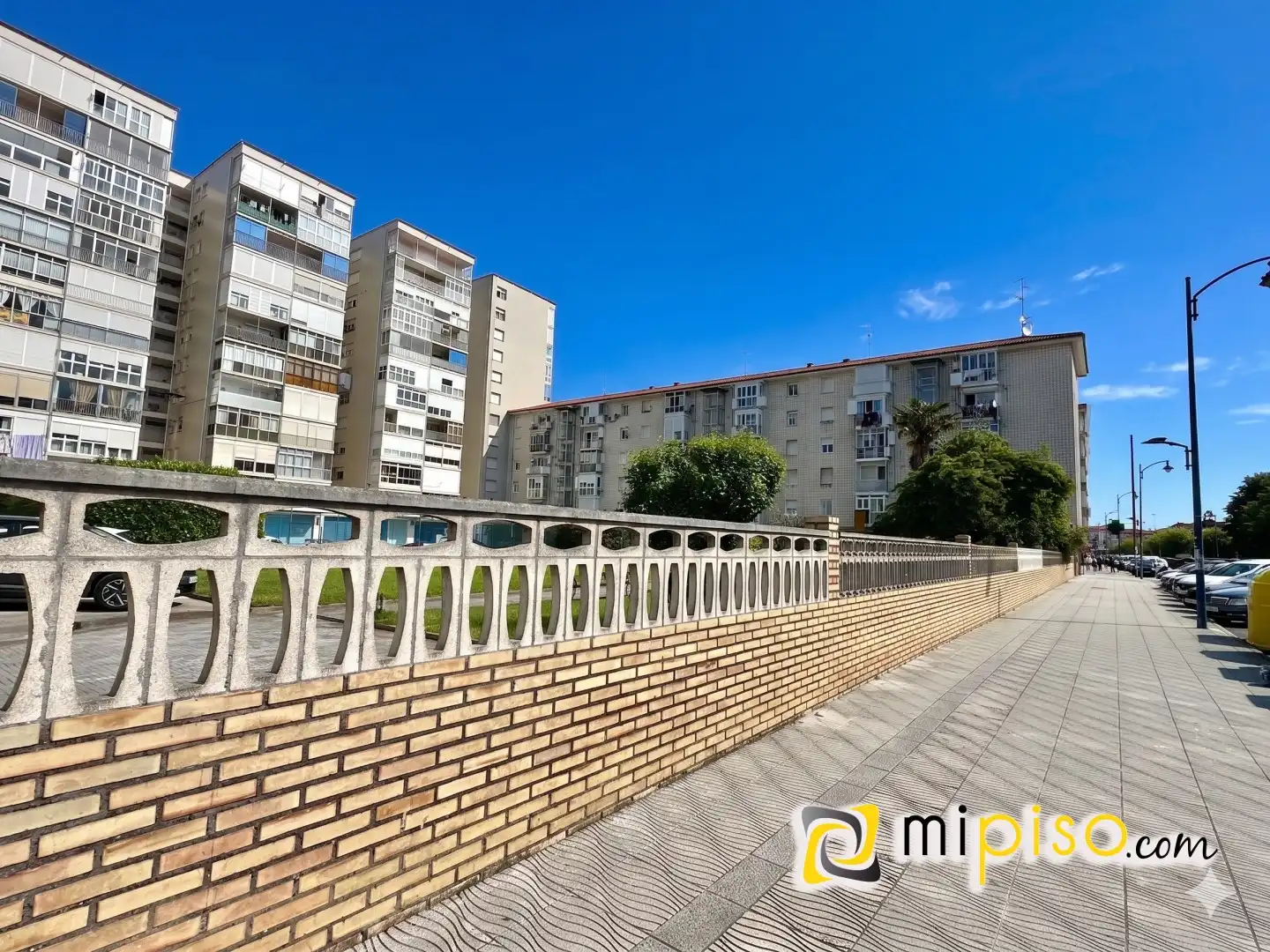 Appartamento con terrazza in vendita a MARQUES VALDECILLA 2