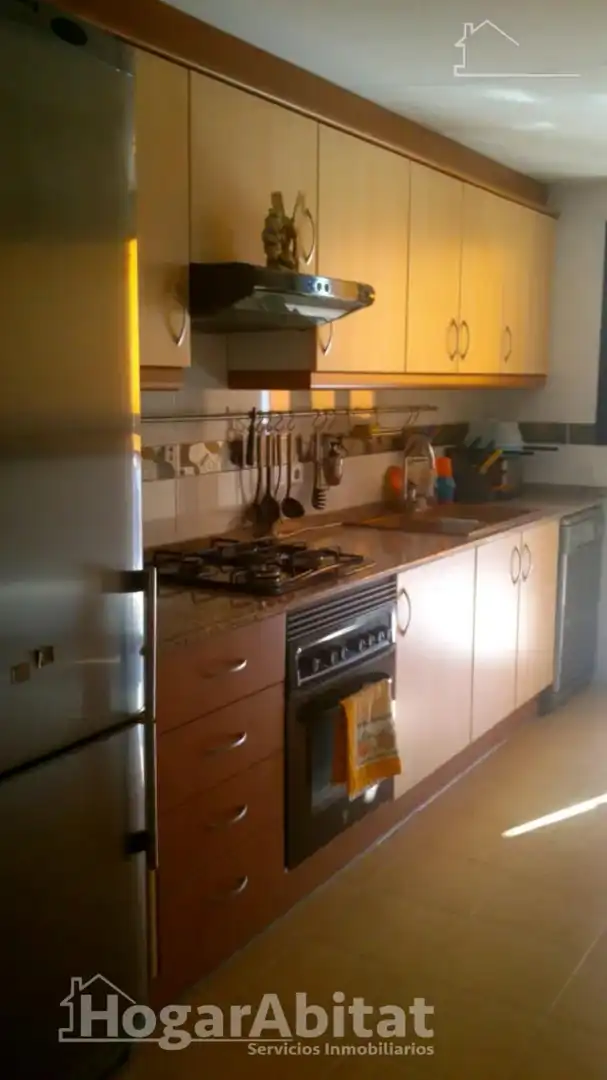 Cocina de Piso en venta en Torrent con Aire acondicionado, Calefacción y Trastero
