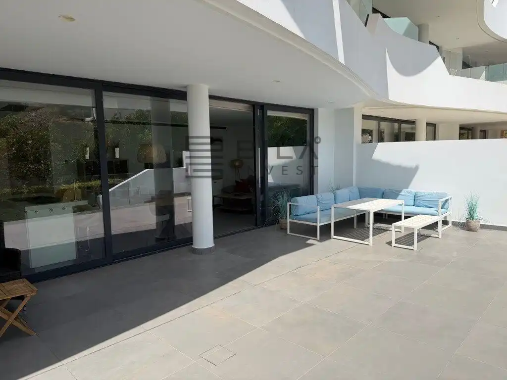 Piso con piscina en venta en 8 de Marzo, imagen 5