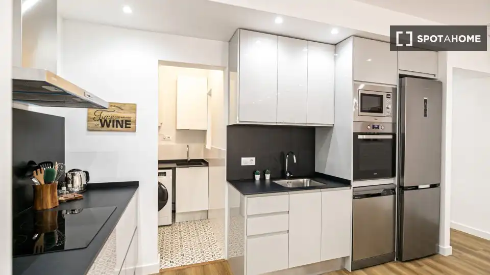 Flat with terrace to rent in Eixample, imagen 14