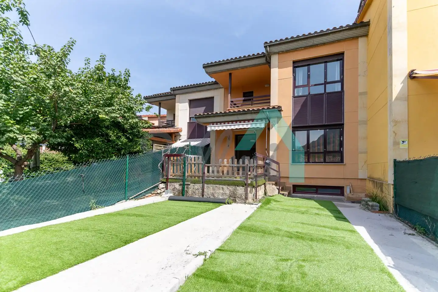 Detached homes for sale in Urbanización Río Nalón, Ribera de Arriba