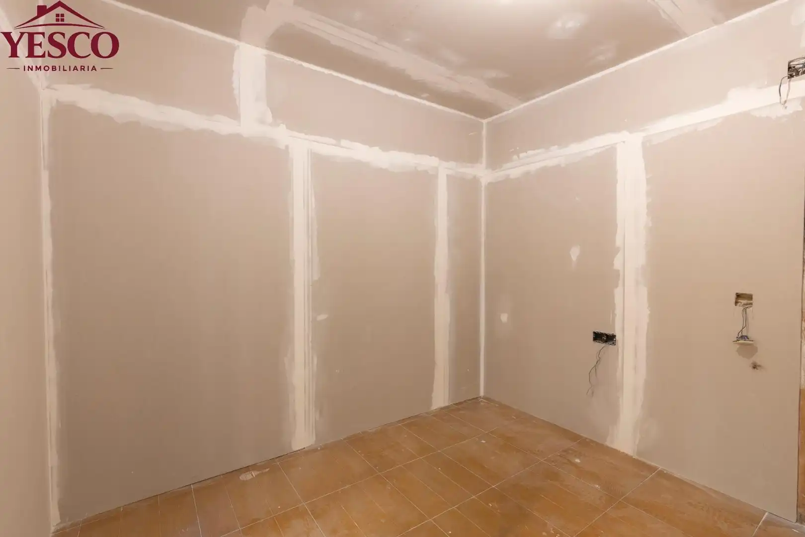 Flat for sale in Granada