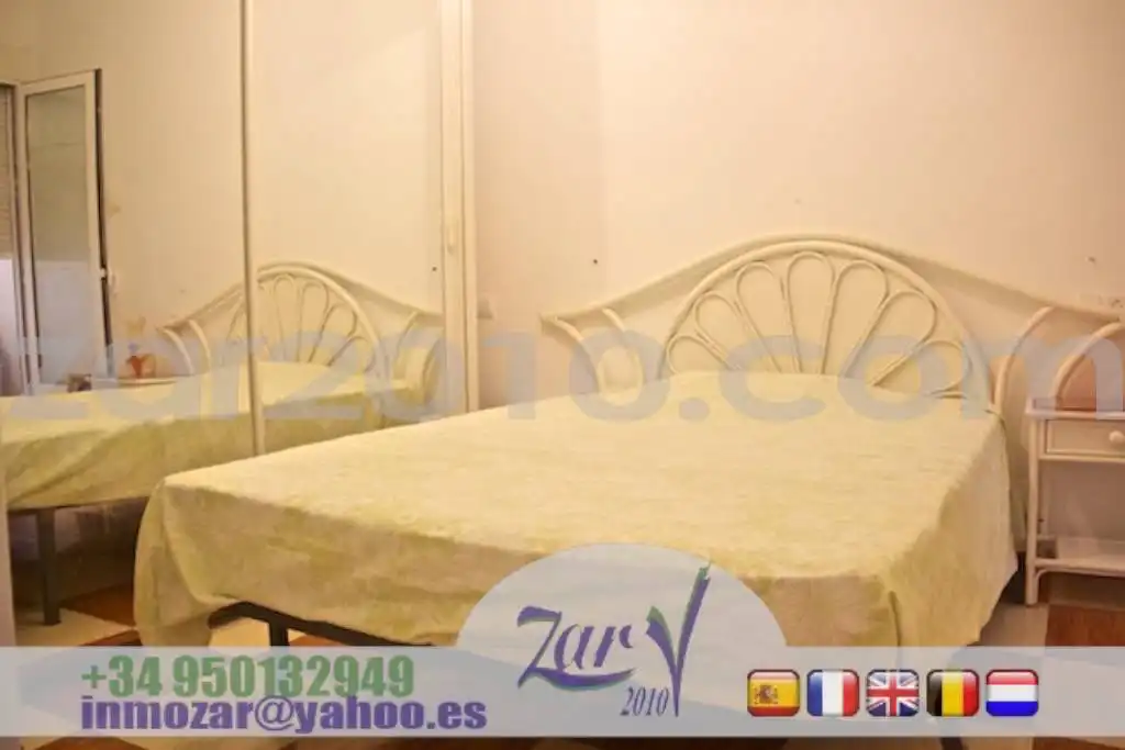Habitación de Piso en venta en Garrucha con Terraza, Amueblado y Horno