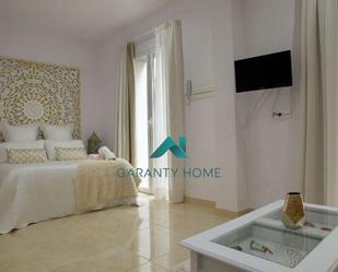 Bedroom of Flat to rent in  Sevilla Capital  with Balcony