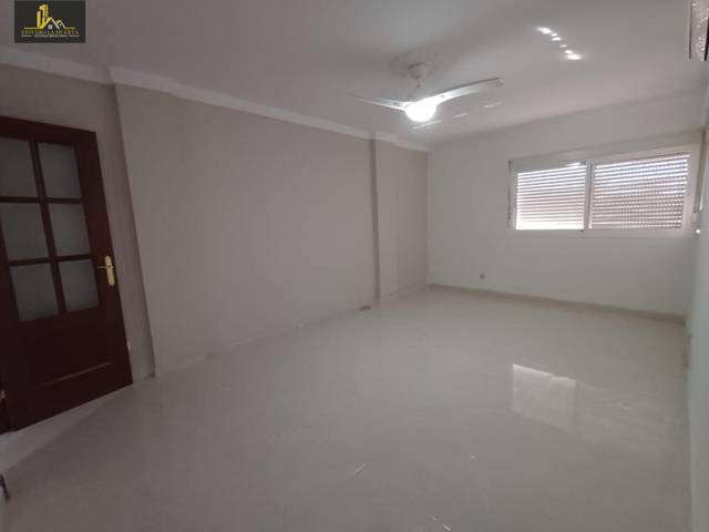 Piso en Venta en Vallesequillo