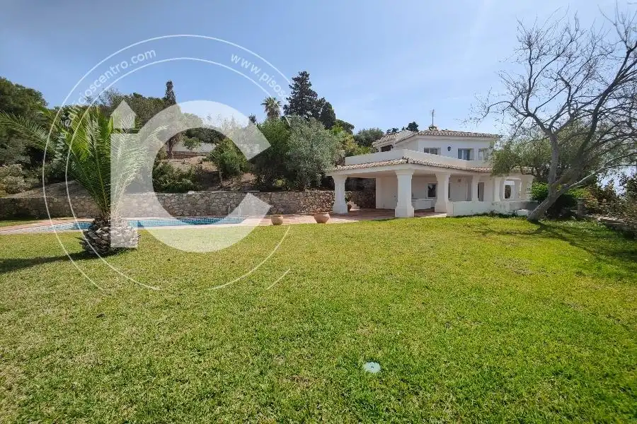 Chalet con piscina en venta en marina del este, imagen 54