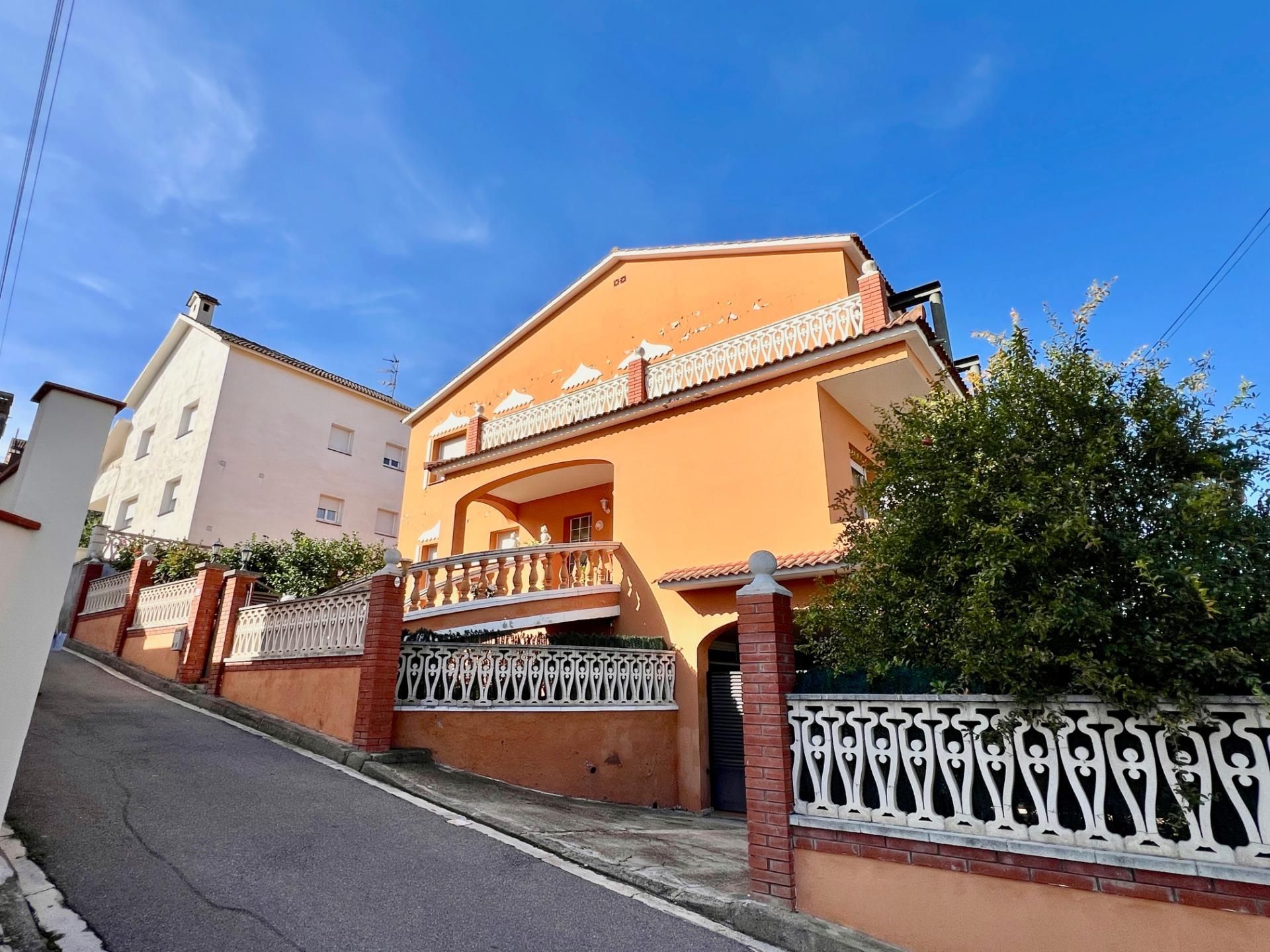 Vista exterior de Casa o chalet en venta en Polinyà con Aire acondicionado, Calefacción y Jardín privado