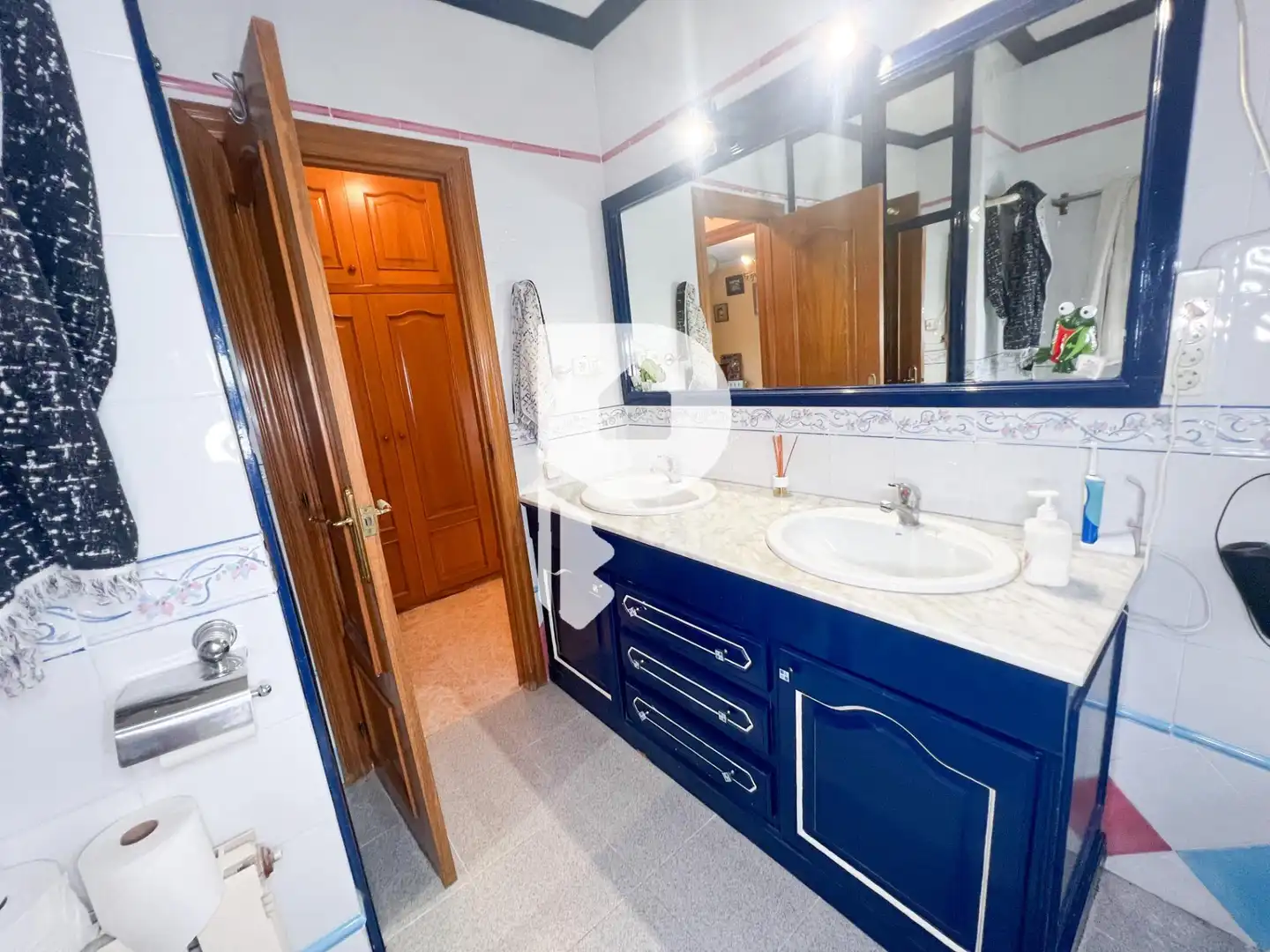 Baño de Casa o chalet en venta en Vallirana con Calefacción, Jardín privado y Terraza
