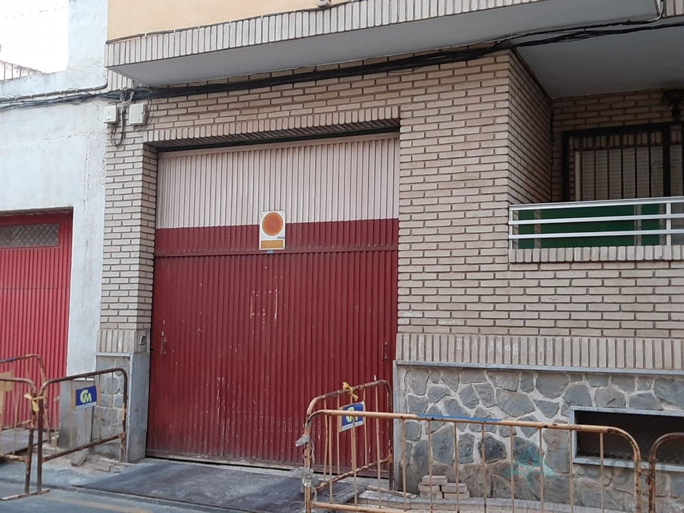 Garage to rent in El Palmar