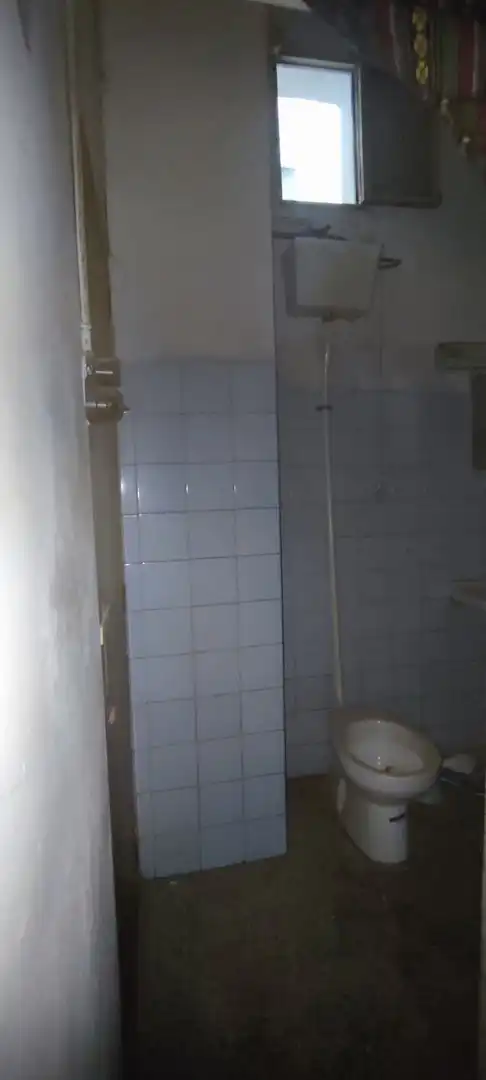 Baño de Nave industrial en venta en Alcoy / Alcoi