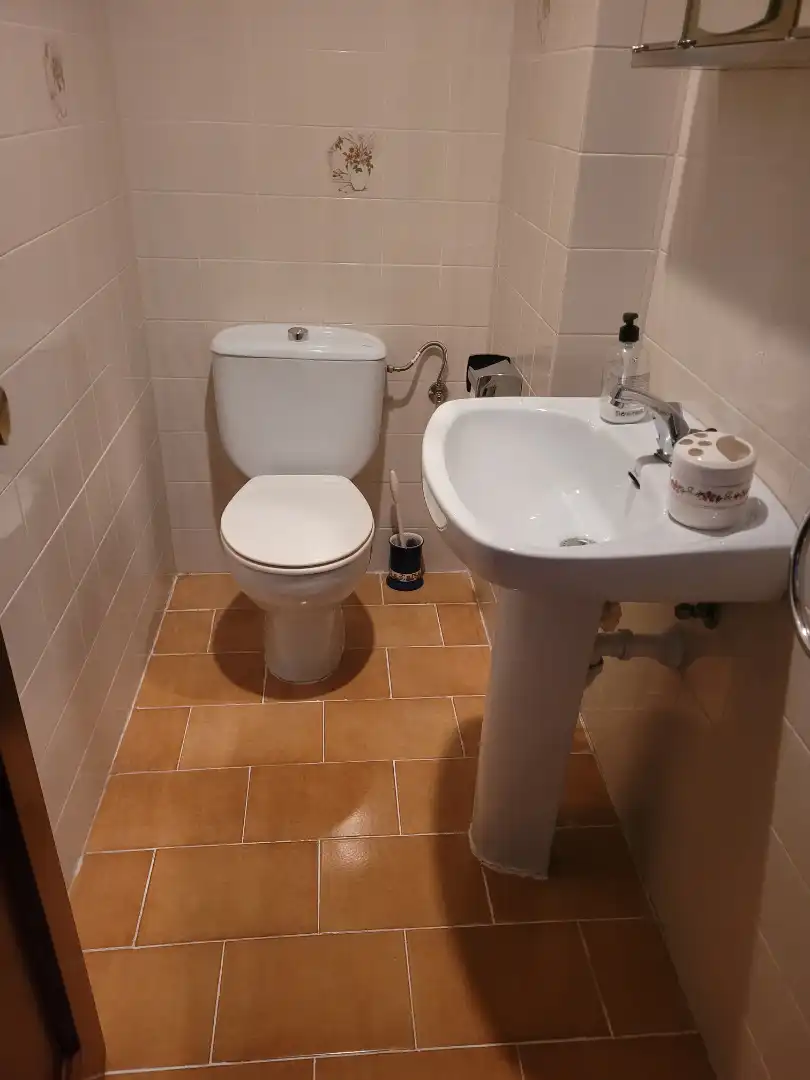 Baño de Piso en venta en Soria Capital  con Calefacción, Parquet y Amueblado