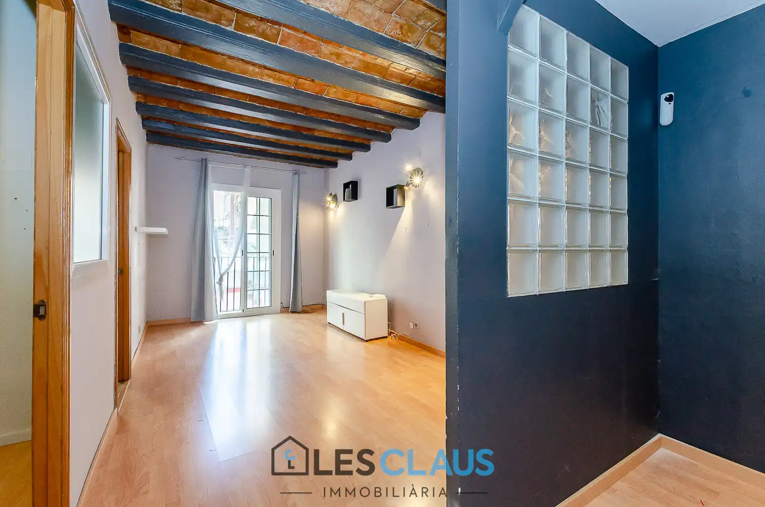 Vista exterior de Piso en venta en Barcelona con Aire acondicionado