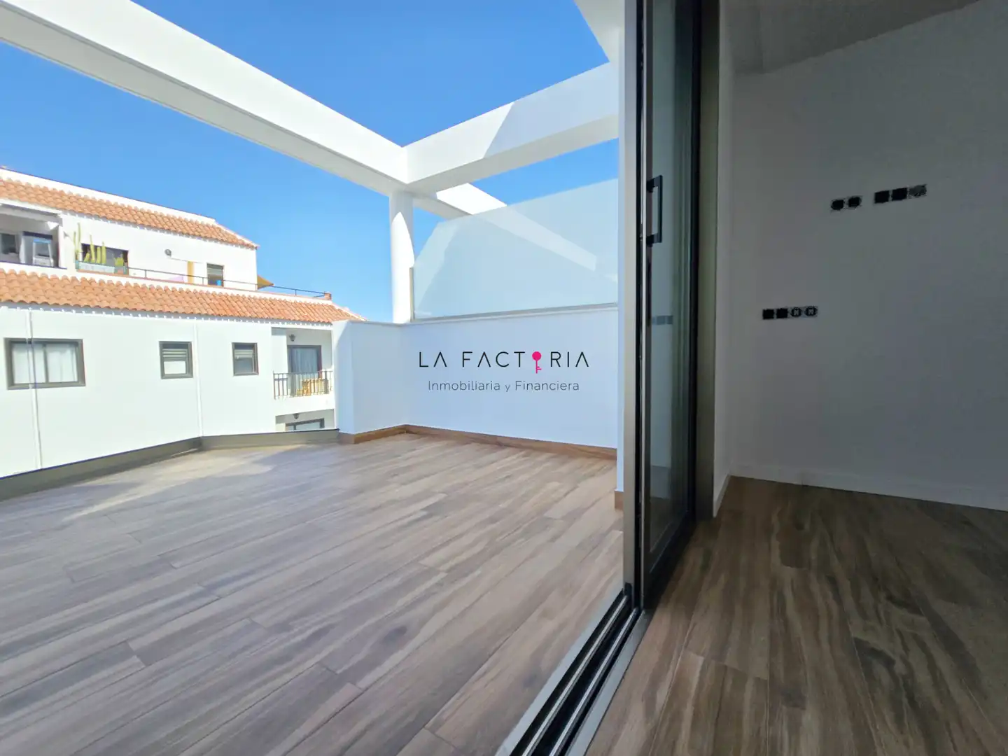 Terraza de Dúplex en venta en Santiago del Teide con Aire acondicionado, Terraza y Trastero