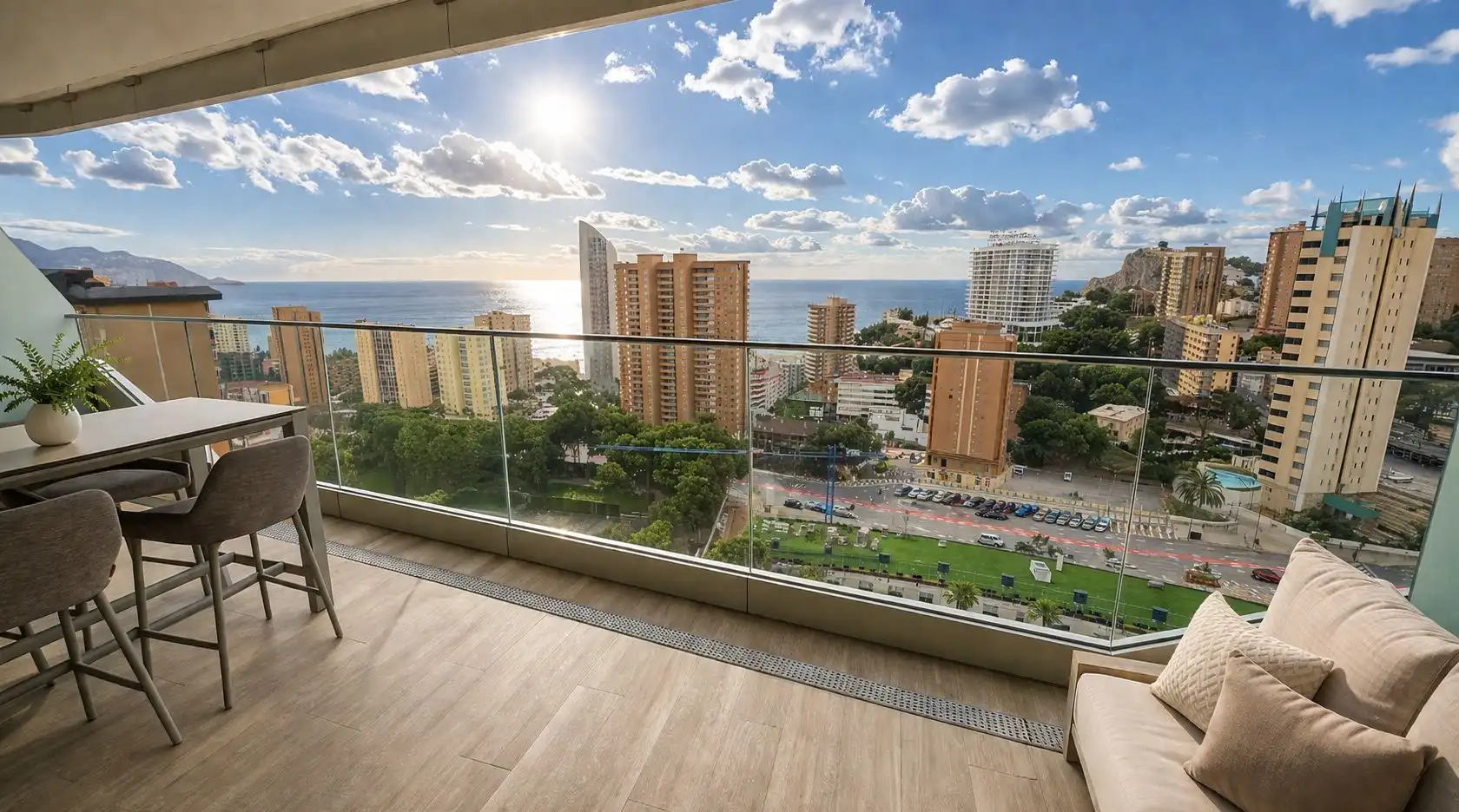 Apartment with pool for sale in Playa de Poniente, imagen 3