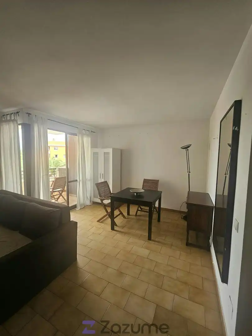 Sala de estar de Piso de alquiler en Calvià con Aire acondicionado, Calefacción y Terraza
